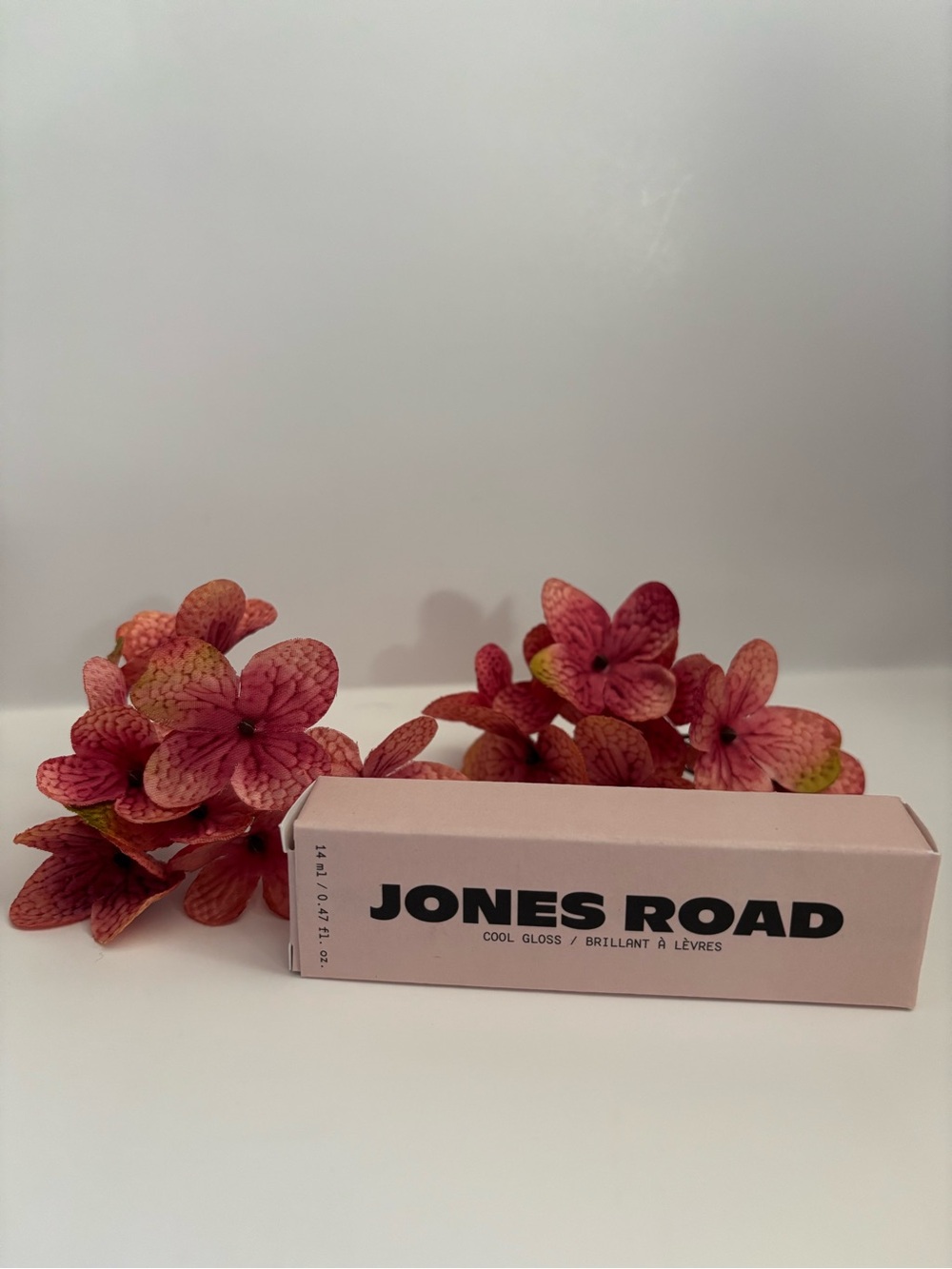 Jones Road Pink Lip Gloss - Cool Gloss Rossy Idylle NWT NIB